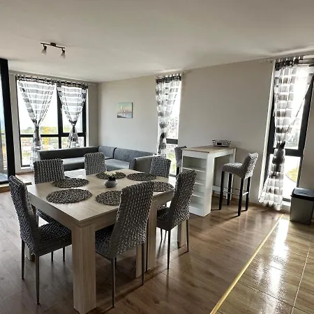 Apartment апартамент бриз *